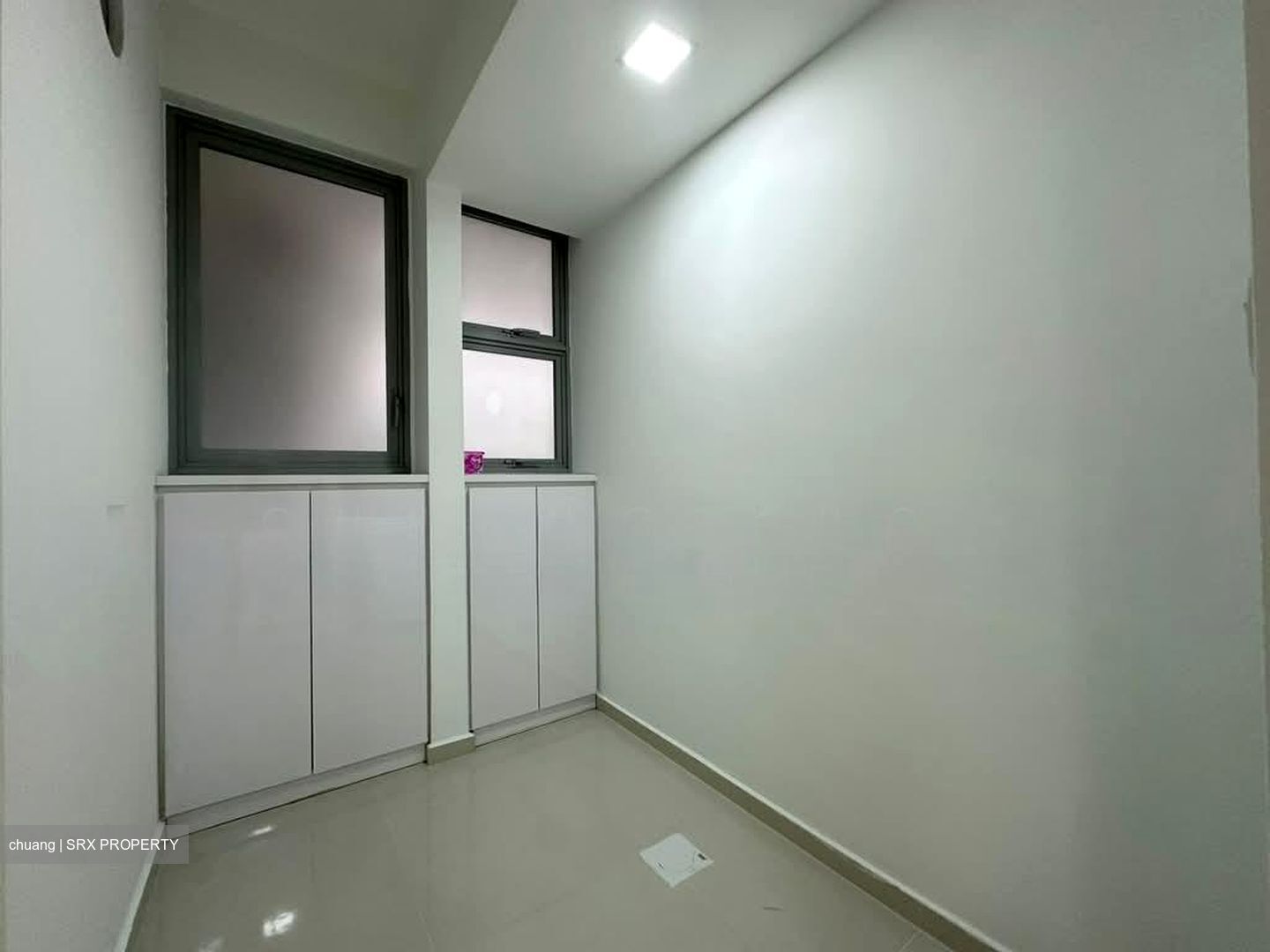 Prive (D19), Condominium #576815331
